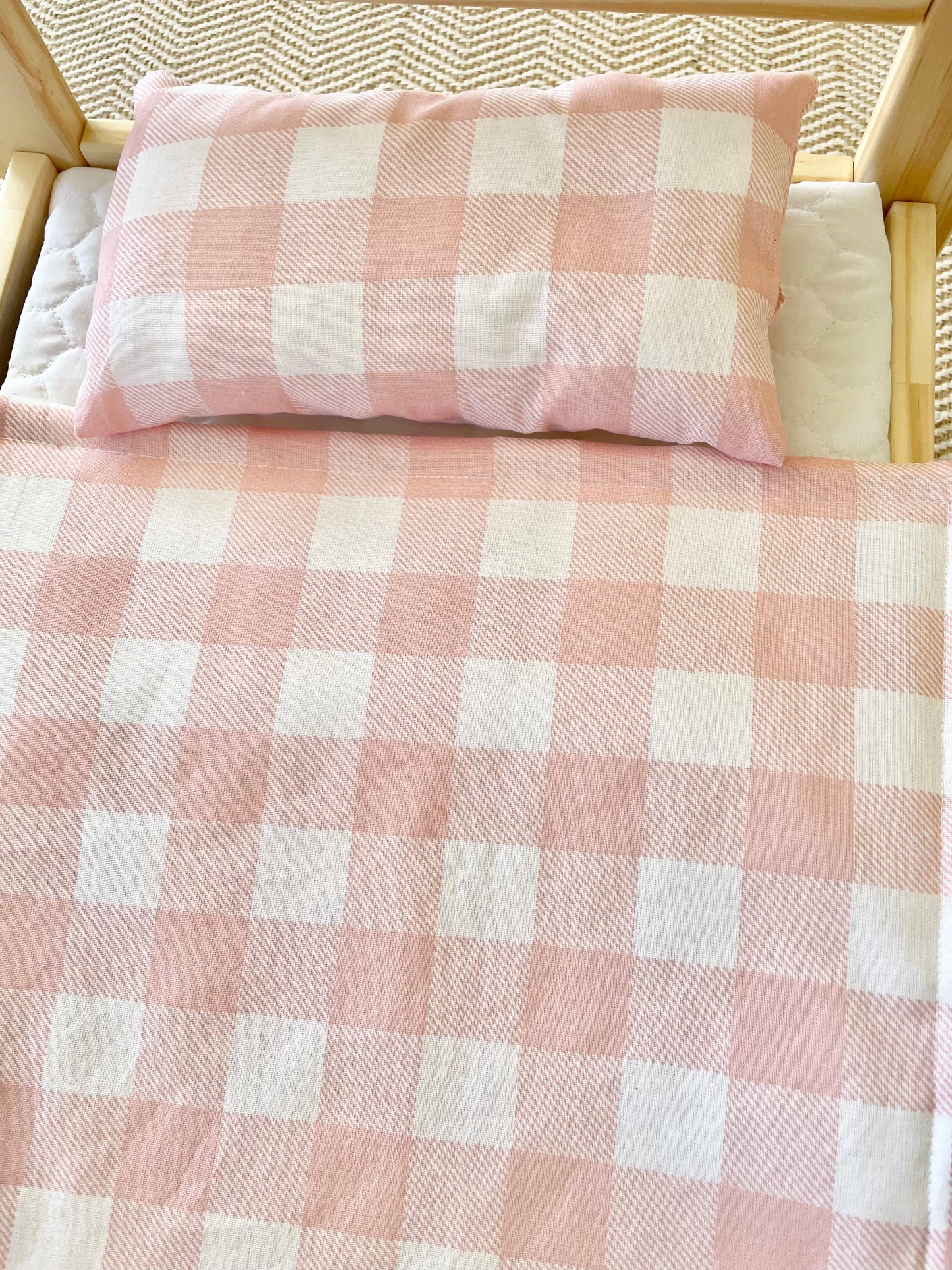 Pink Gingham Dolls Bedding