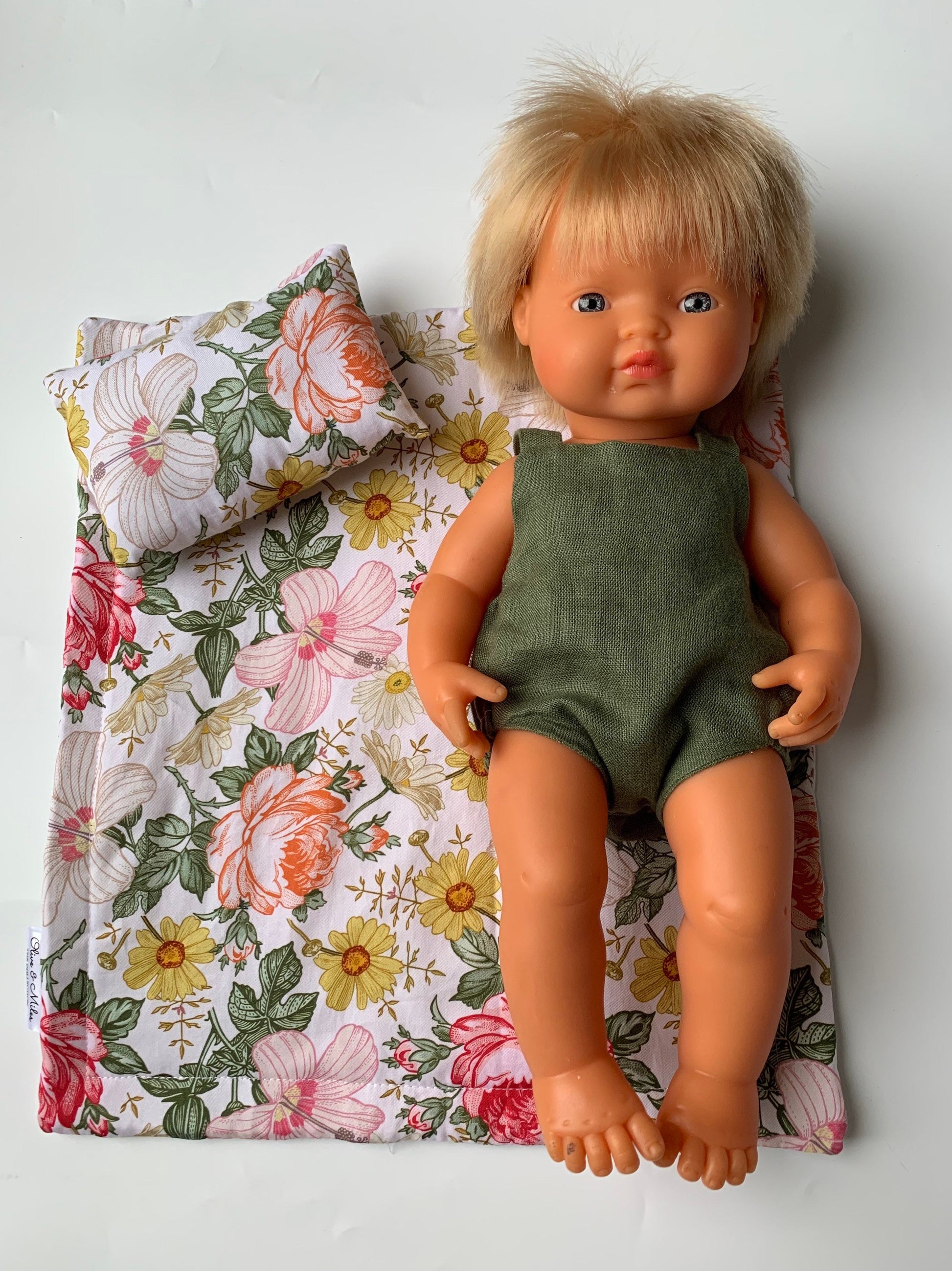 Doll Bed pillow blanket - Peony daisy bed cot quilt