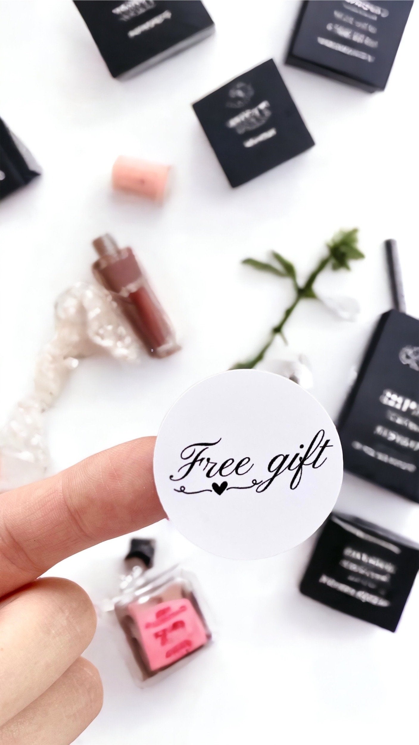Free Gift Sticker | 38mm Labels | Small Business Thank You Stickers