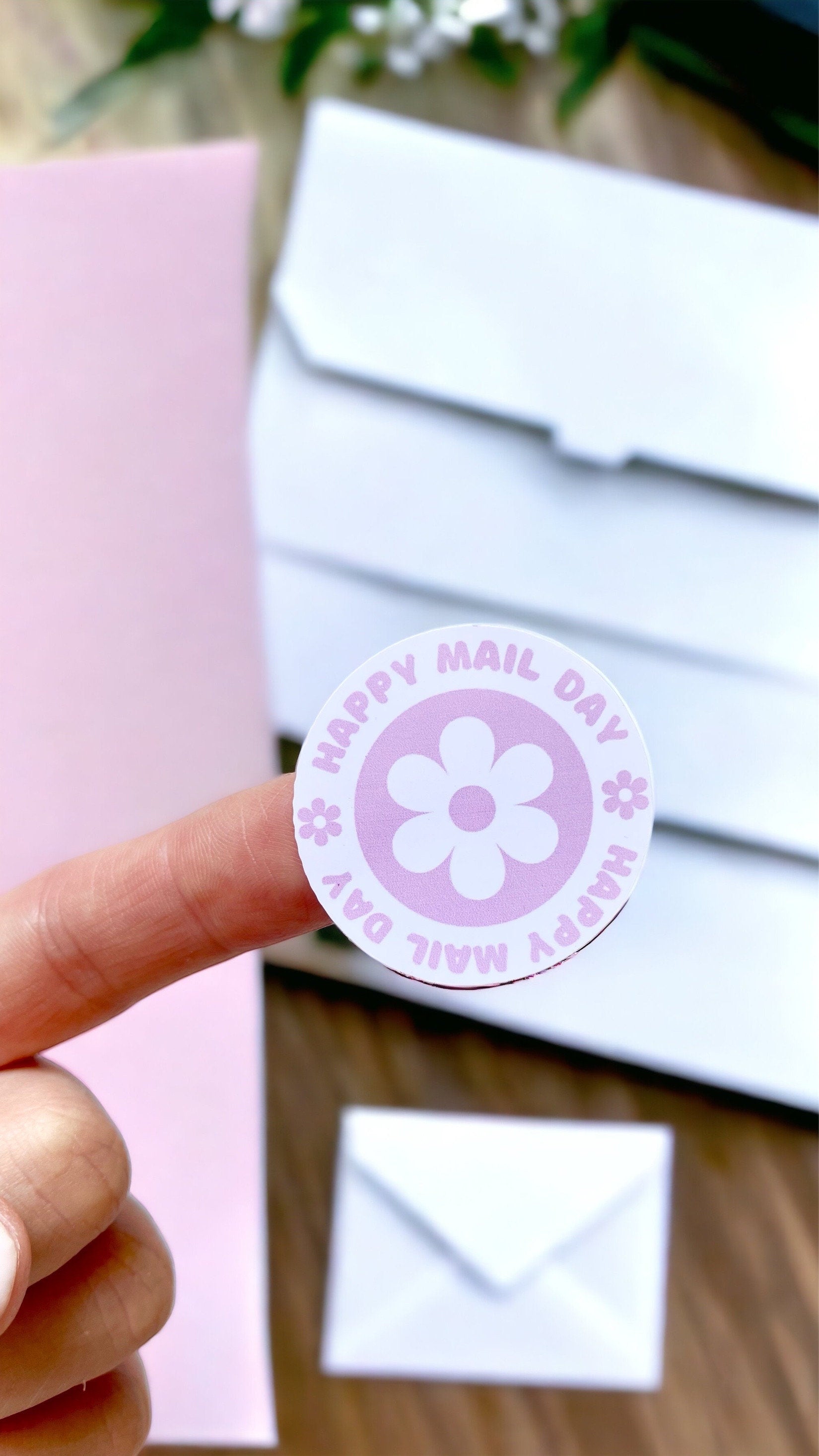 Happy Mail Day business thank you sticker | 38mm Stickers | Pink Daisy label